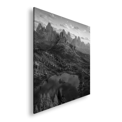 Hauptbild Schwarz & Weiß Quadratisch